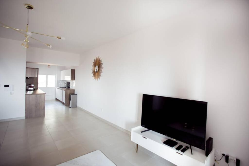 Magnifique Appartement Avec Vue Imprenable 拉隆德莱丝莫里斯 外观 照片